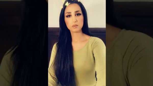 Saudi Cleavage! Influencer Hind Al-Qahtani Promotes a Bra Label by Putting Her Assets on Display (Video)