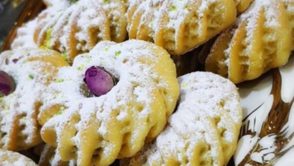 وصفة سهلة لإعداد كعك الطحين بالتمر