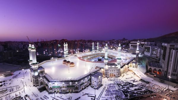  Grand Mosque in Makkah  (Shutterstock)	