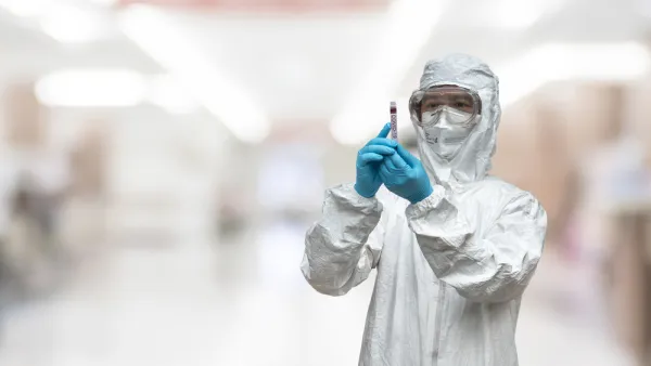 COVID-19 vaccine  (Shutterstock)	
