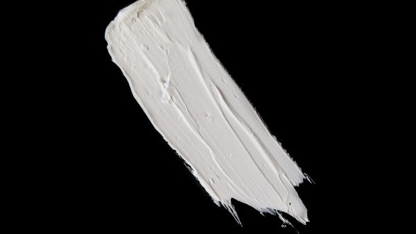 White paint (Shutterstock)