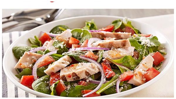 سلطة الدجاج بالخضار