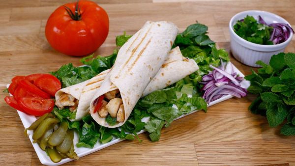 لفائف الدجاج