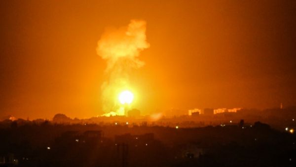 Smoke and flames rise after Israeli army war planes carried out airstrikes over Khan Yunis, Gaza Strip on August 16, 2020. The Israeli army said it carried out fresh air strikes against Hamas positions in the Gaza Strip on August 16, in response to firebombs sent into Israeli territory attached to balloons. SAID KHATIB / AFP