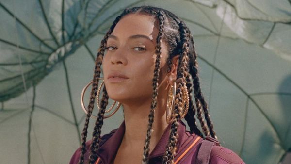 Beautiful Ululation! After Shakira.. Beyoncé Wags Her Tongue in 'Water' (Video)