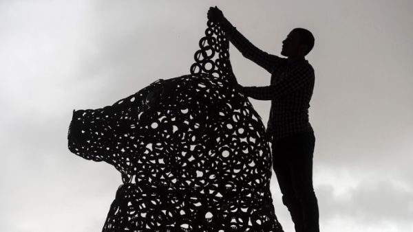 Egyptian artist Ibrahim Salah (Twitter)