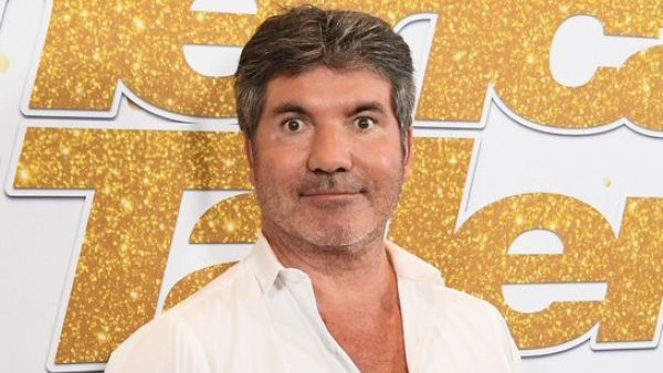  Simon Cowell (Twitter)