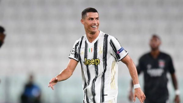 رونالدو يواصل التألق