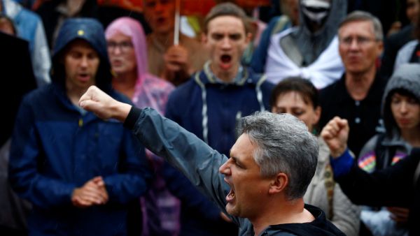 الاحتجاجات في بيلاروس مستمرة منذ إعلان فوز الرئيس لوكاشينكو بولاية رئاسية جديدة 