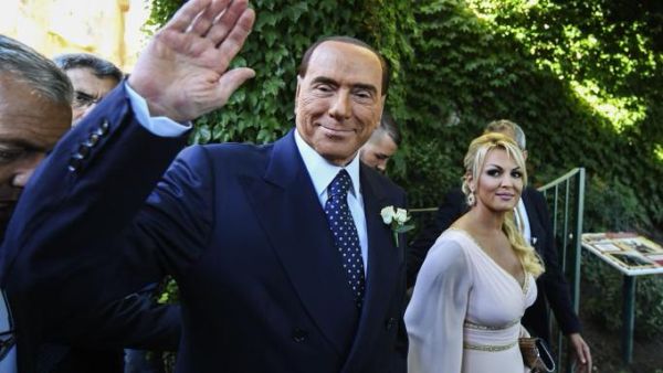 Silvio Berlusconi  (Twitter)