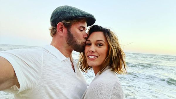 Kellan Lutz with his wife  (Instagram)