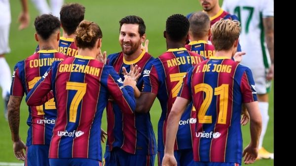 فترة صعبة يمر بها برشلونة