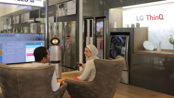 LG and Jumbo Electronics Launch MEGA Promotion in Qatar