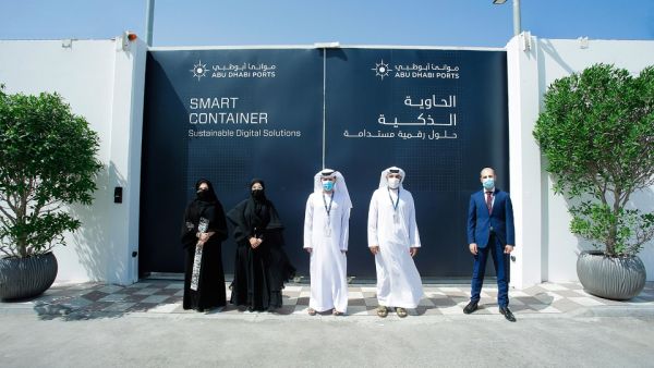 موانئ أبوظبي تقلص نصف انبعاثاتها الكربونية عبر إطلاق مبادرة "الحاوية الذكية"