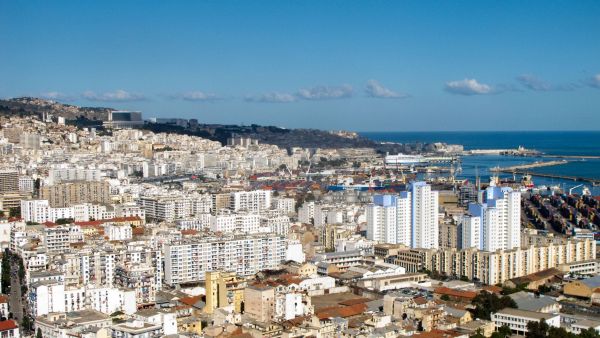 العاصمة الجزائرية