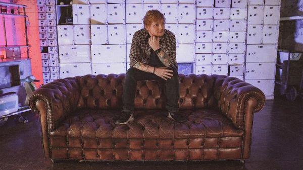 Spinning Man consists of various love songs