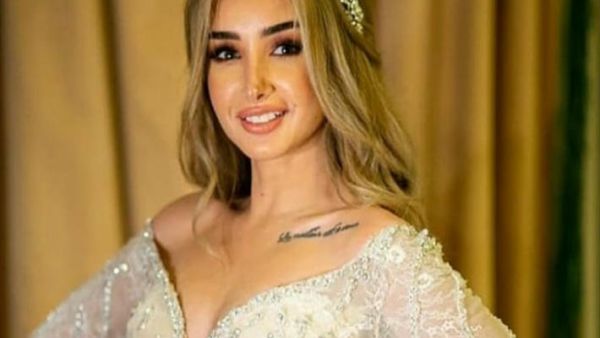 هنا الزاهد 