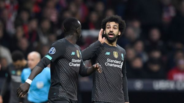 The Camp Nou club may have to replace the Argentine this summer, but the former Reds forward does not think they will look at the star Anfield duo (Photo: AFP)