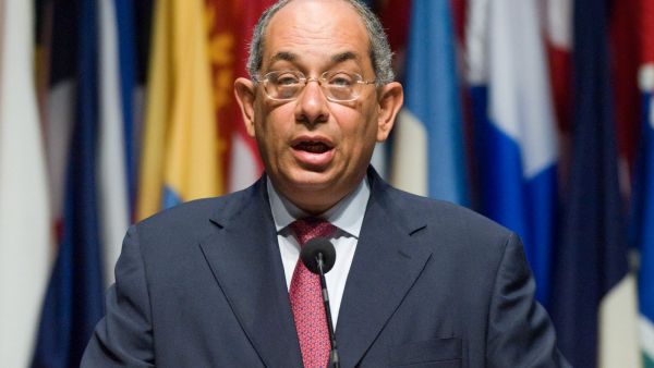 وزير المالية الأسبق يوسف بطرس غالي