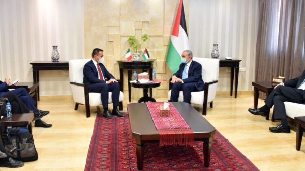 اشتية يدعو إيطاليا إلى كسر الأمر الواقع بالاعتراف بالدولة الفلسطينية