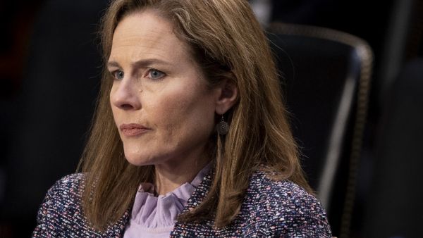  A divided US Senate on October 25, 2020 narrowly advanced President Donald Trump's Supreme Court nominee Amy Coney Barrett, setting up her contentious but all-but-certain final confirmation on October 26, 2020, just eight days before the presidential election. Stefani Reynolds / POOL / AFP