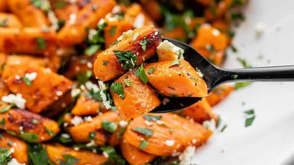 سلطة الفيتا والجزر