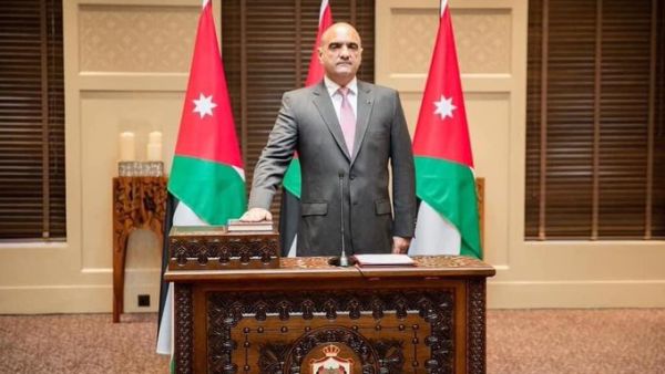 Bisher Khasawneh is tasked to form the coming Cabinet to follow Omar Razzaz’s one. (Twitter)