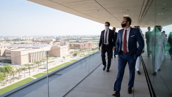 عضو في الكونغرس الأمريكي يؤكد أهمية مساعي مؤسسة قطر في مجال الطب الدقيق