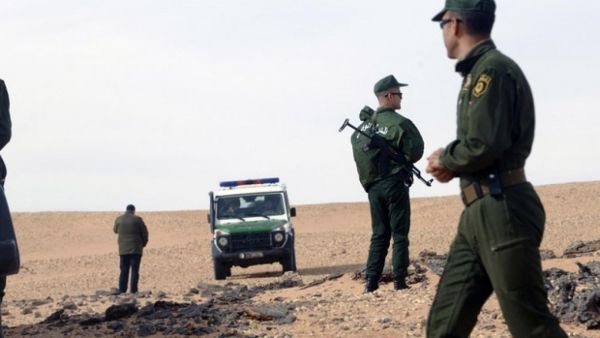 عناصر من الجيش الجزائري 