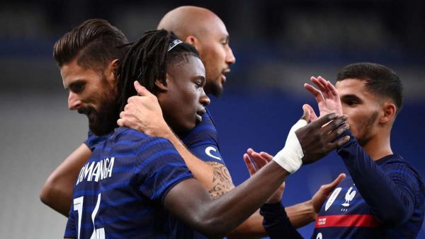 فوز كاسح لفرنسا