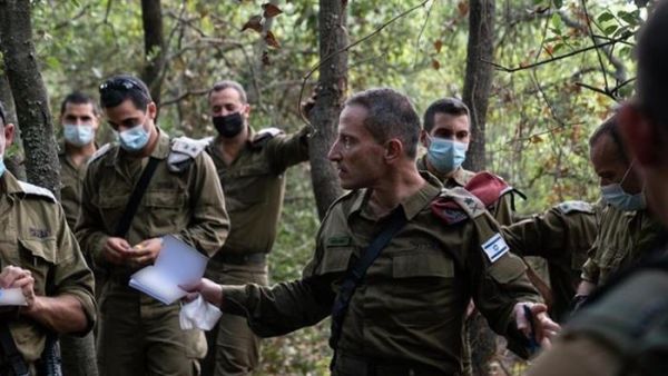 المنشأة “تحاكي قرية لبنانية تبعد 300 متر فقط من الحدود مع لبنان”.