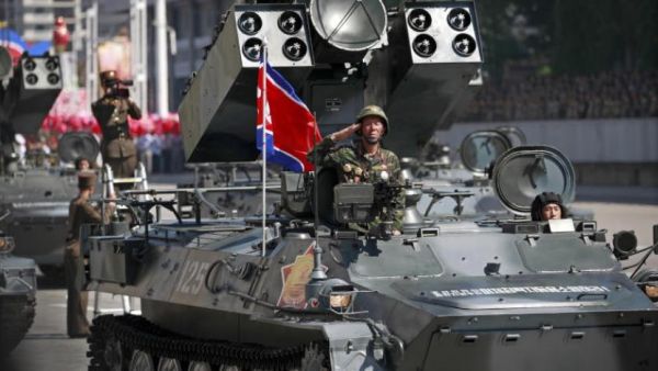 عرض عسكري في كوريا الشمالية/ أرشيفية