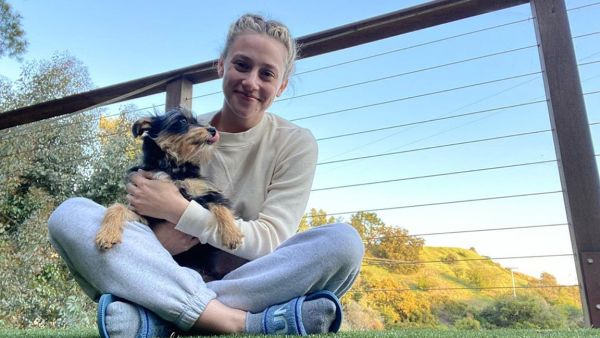 she won't be able to return home to the United States for the holidays due to travel restrictions.