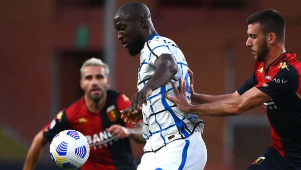 لوكاكو يقود إنتر للفوز