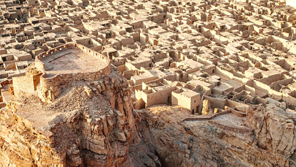 Ali Al-Suhaimi’s eye-in-the-sky portrayal of the famous Islamic city has helped to provide a fresh insight into the past lives of the inhabitants of the now deserted settlement. (Photo/Social media)