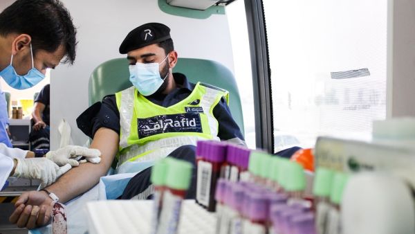 "رافد لحلول المركبات" تنظم حملة للتبرع بالدم في مقرها الرئيس