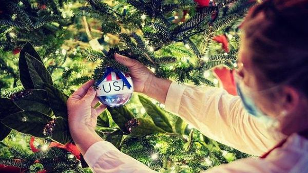 First Lady Melania Trump on Saturday thanked the volunteers who helped decorate the White House for Christmas (pictured). (Twitter)