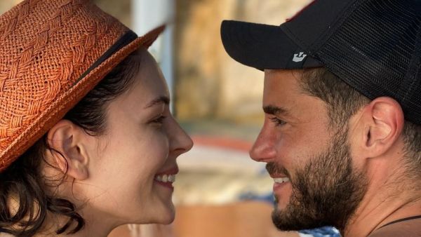 Berk Oktay and Yıldız Çağrı Atiksoy Test Positive for Coronavirus.. Check Their Joint Statement
