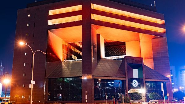 Boursa Kuwait Participates in the United Nations’ “Orange the World” Campaign To End Violence Against Women