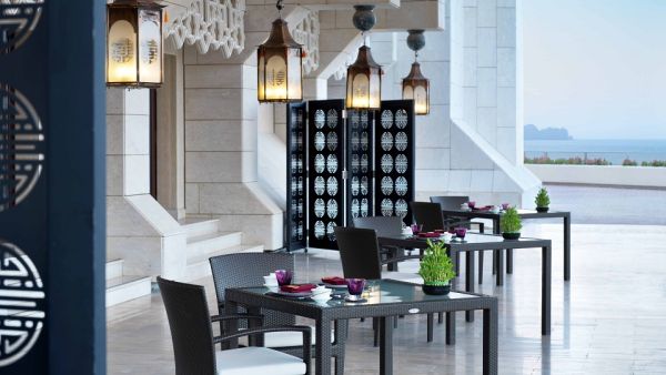 فندق قصر البستان، ريتز كارلتون يقدم لضيوفه تشكيلة من أشهى الأطباق الآسيوية الغنية في مطعم ’تشاينا مود‘
