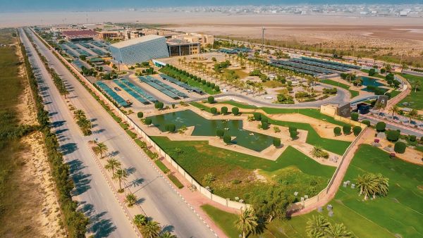 شنايدر إلكتريك توفر محطات شحن سريعة EVlink للسيارات الكهربائية بجامعة الأمير محمد بن فهد