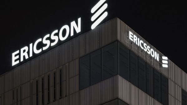 إريكسون إريكسون تستكمل عملية الاستحواذ على "كرادل بوينت"