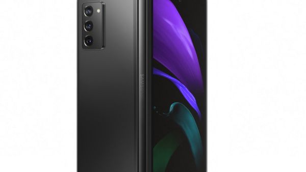 هاتفGalaxy Z Fold2 5G عصر جديد من الاتصال: الدور الحيوي لهاتف Galaxy Z Fold2 5G في الارتقاء بمستوى الانتاجية والتجارب الترفيهية للمستخدمين