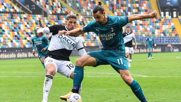 إبراهيموفيتش يتألق مجدداً