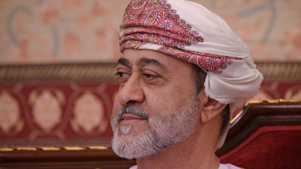 سطان عُمان هيثم بن طارق
