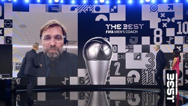 كلوب يظفر باللقب للعام الثاني على التوالي