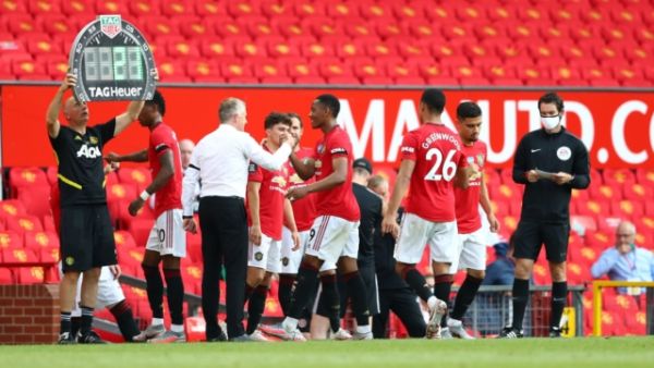 عدد التبديلات ما زال يثير الجدل في الدوري الإنجليزي الممتاز