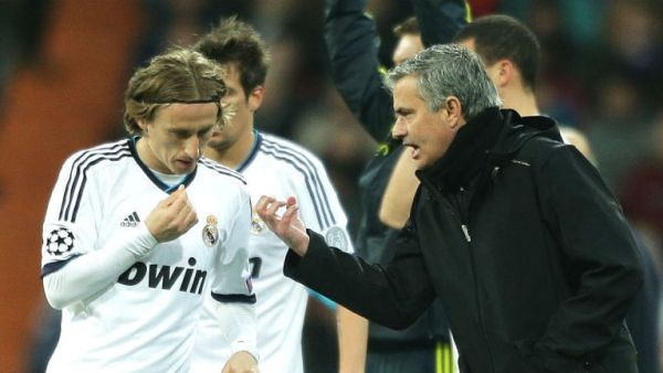 صورة أرشيفية لمورينيو ومودريتش