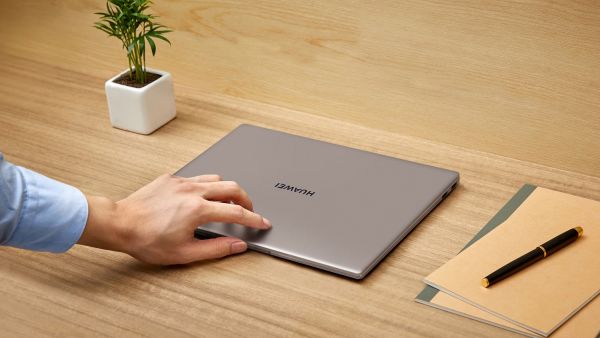هواوي تكشف عن حاسوب HUAWEI MateBook 14 الجديد فائق الخفّة 