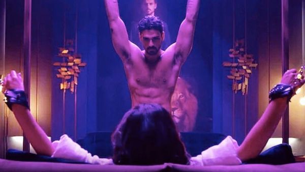 Michele Morrone Honored in Dubai AGAIN Despite Outrage Against His Sex Scenes in DNI 365